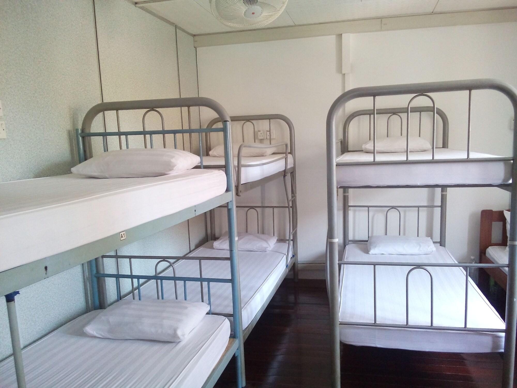 Discovery Youth Hostel Малакка Экстерьер фото