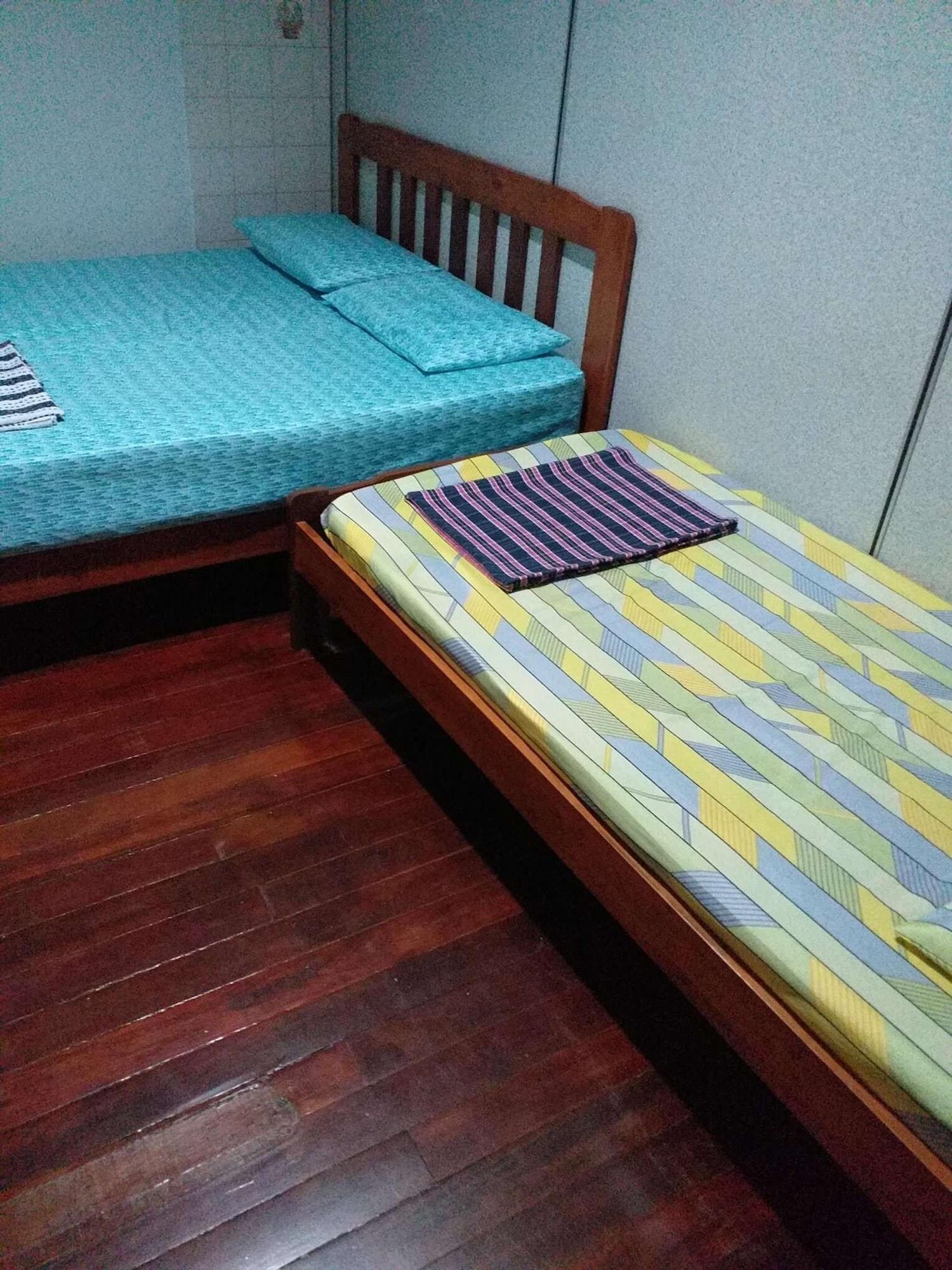 Discovery Youth Hostel Малакка Экстерьер фото